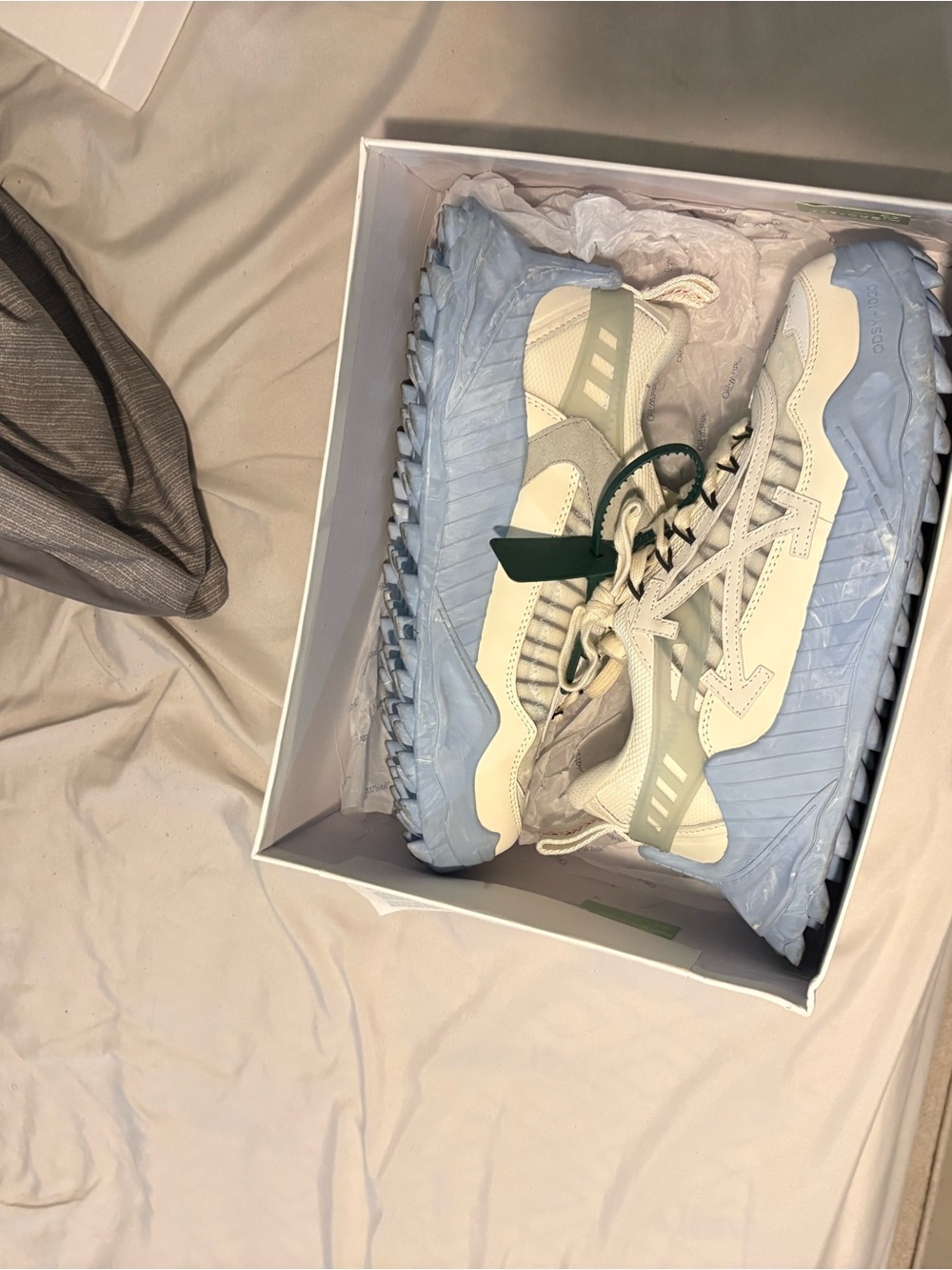 Off-White Men's Light Blue and Cream Trail Sneakers